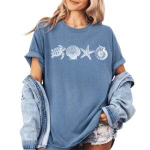 Y2K Seashell T-Shirt – Retro 90s Beach Aesthetic for Women