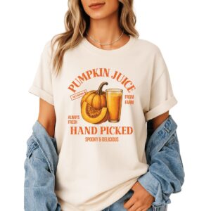 Pumpkin Juice Halloween Shirt – Vintage Jack O’Lantern Tee | Retro Spooky Fall T-Shirt